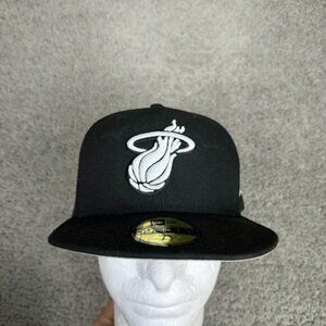 Miami Heat Hat Cap Fitted Mens 7 5/8 Black NBA Basketball New Era 59FIFTY